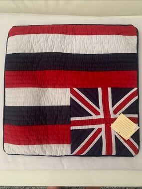 NWT Navy & Red Union Flag Quilted Throw - Home Bedding